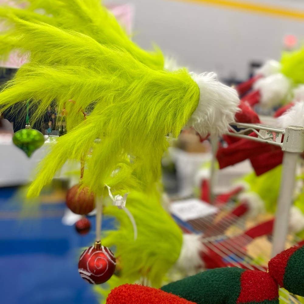 Neon green fur Grinch hand classic Christmas🎄